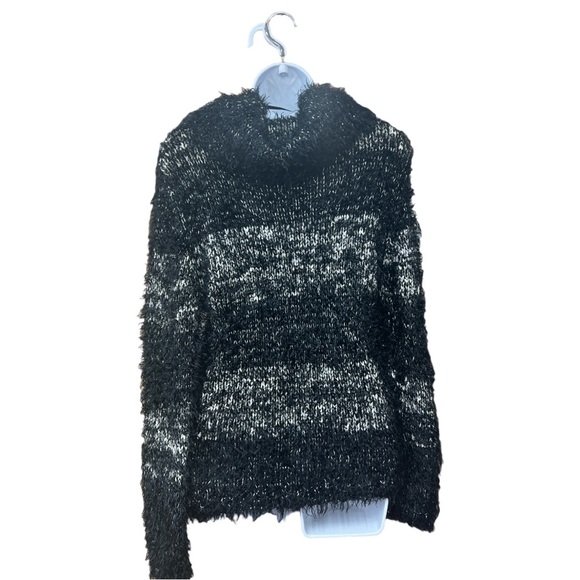 Sz L Black White Fluffy Knit Sweater Lark Lane Turtleneck - Picture 6 of 7